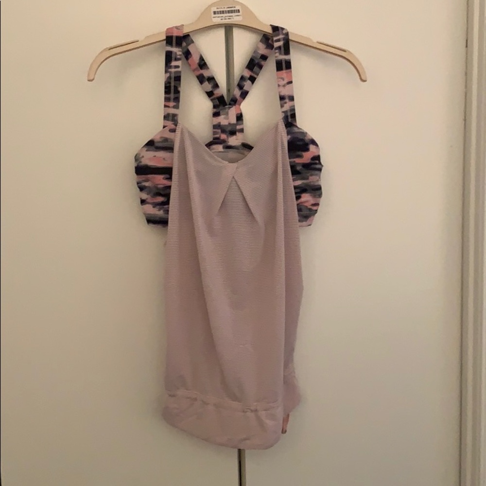Lululemon No Limits Tank - Size 8